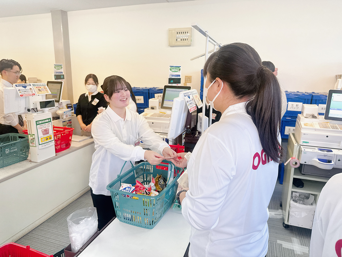 株式会社オギノ 採用情報 新入社員研修：チェッカー教育