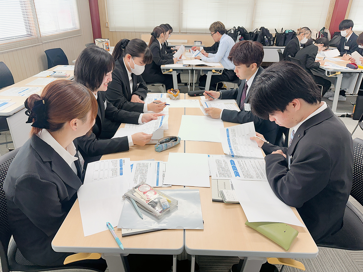 株式会社オギノ 採用情報 新入社員研修：ビジネスシミュレーション